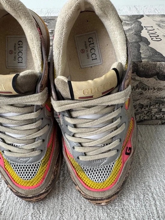 Gucci Suede Pattern Sneakers Women's Size 7-7.5 - Picture 4 of 8